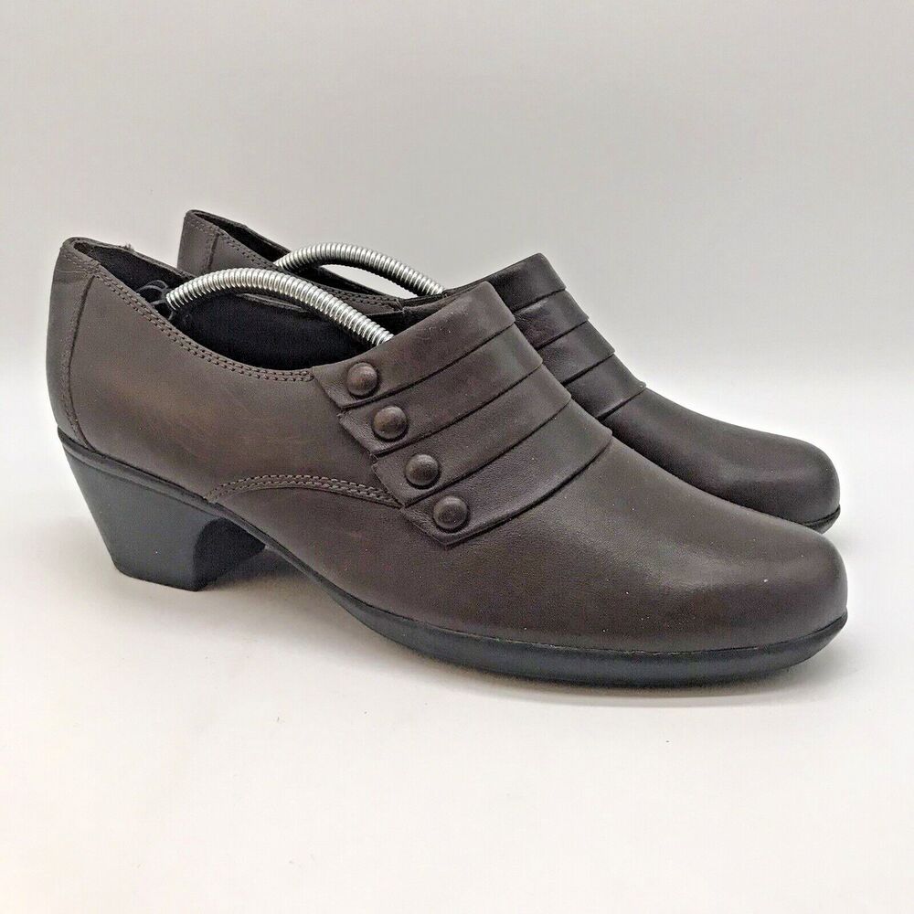 Clarks Bendables Ingalls Falls Bootie Women's 9.5M Brown Stretch Gore Heels Shoe